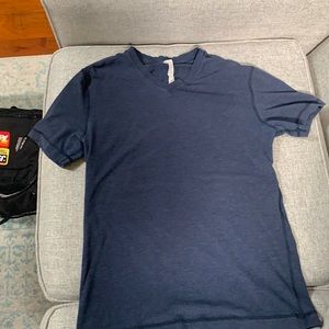Lululemon v neck t-shirt Medium Navy